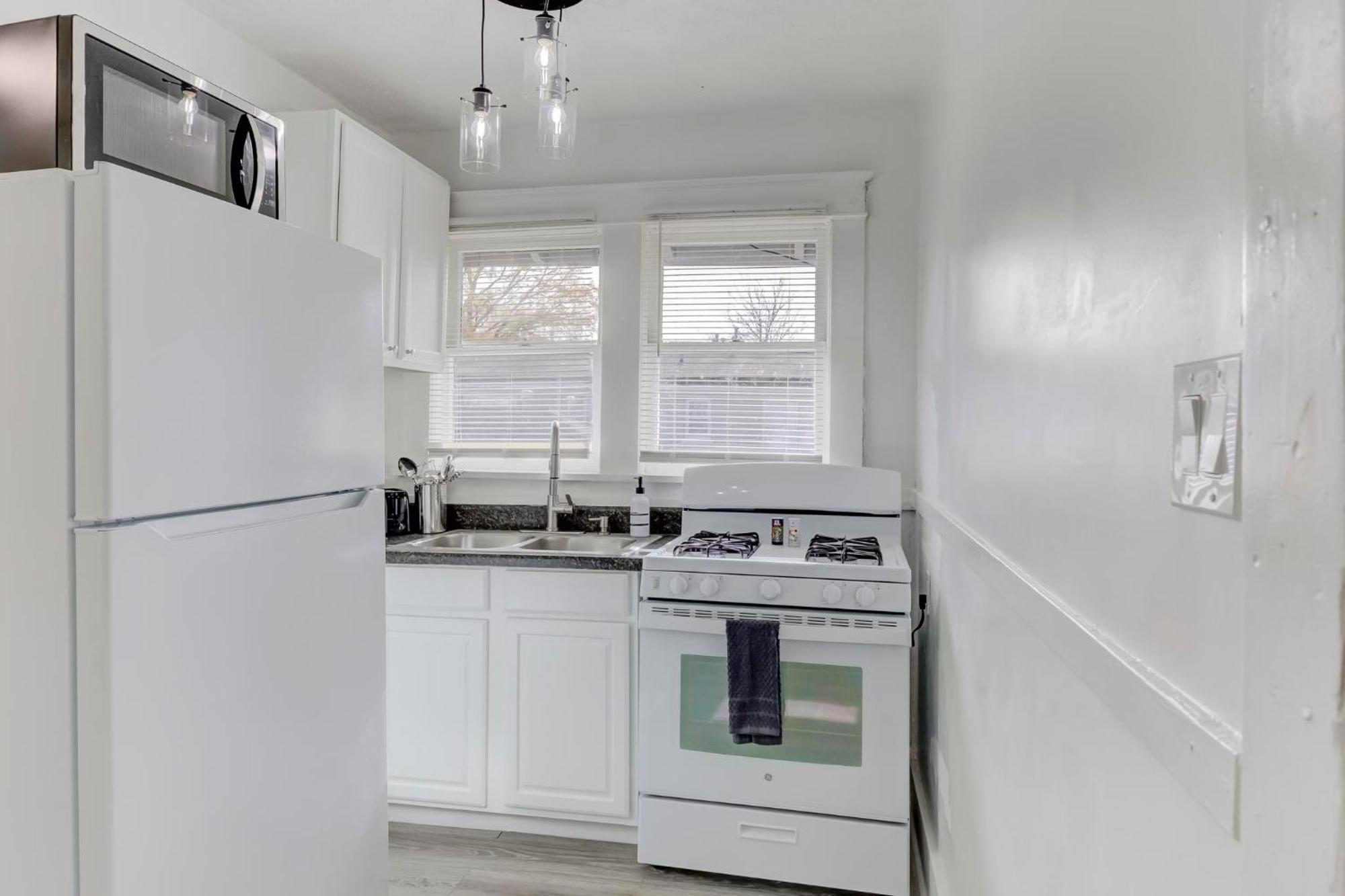 Charming Cooper-Young Flat In The Heart Of Μέμφις Εξωτερικό φωτογραφία