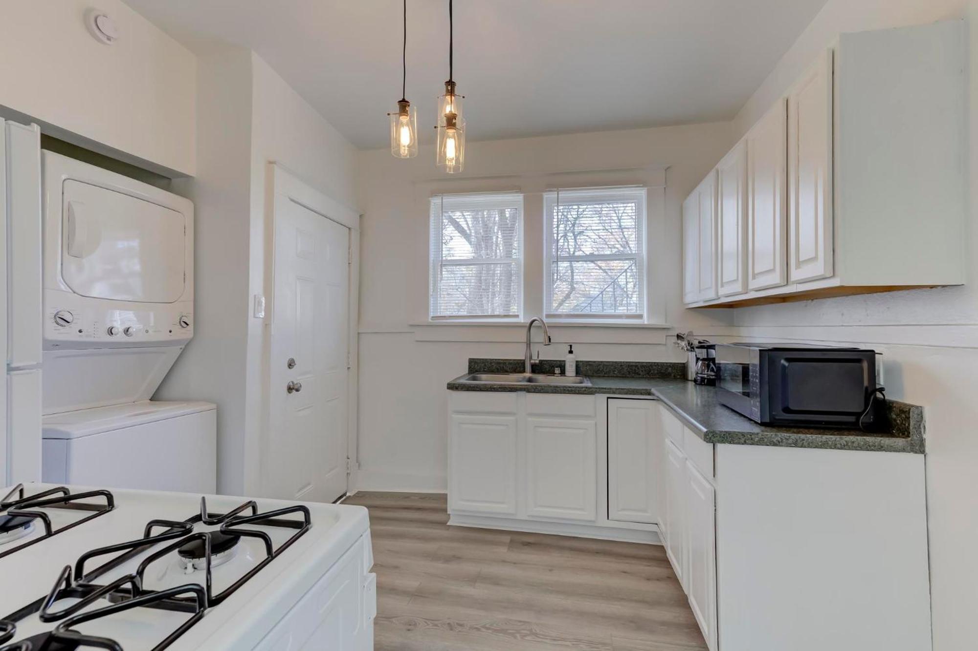 Charming Cooper-Young Flat In The Heart Of Μέμφις Εξωτερικό φωτογραφία